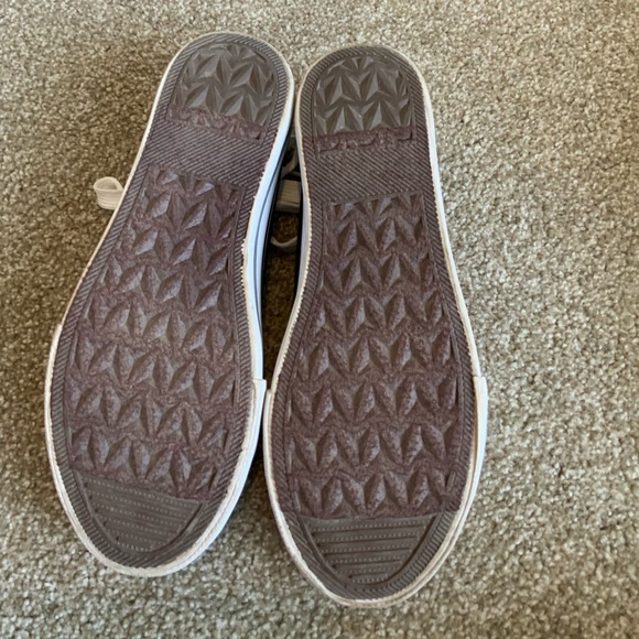 Pierre Dumas Sneakers Women’s 7 Good condition - Picture 3 of 5